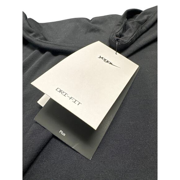 Nike Women's Plus Size Black Short Sleeve Yoga Top Size 3X New - Picture 7 of 7